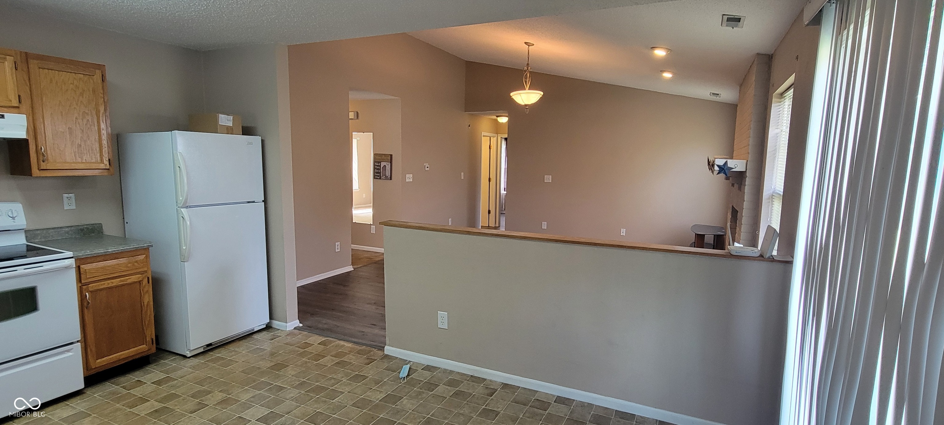 8145 Sunset Court Columbus, IN 47201 - Photo 15 of 29