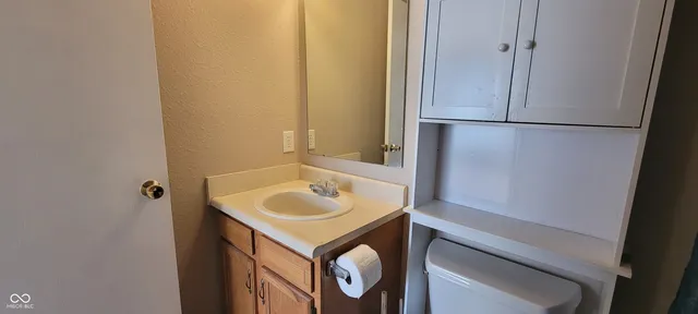 $235,000 | 8145 Sunset Court, Columbus, IN 47201