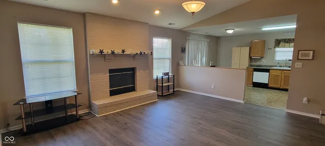 $235,000 | 8145 Sunset Court, Columbus, IN 47201