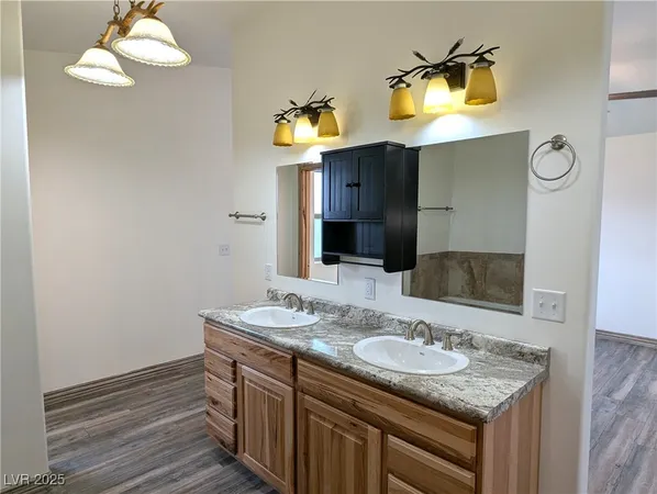 $727,400 | 2460 Mineral Drive, Ely, NV 89301