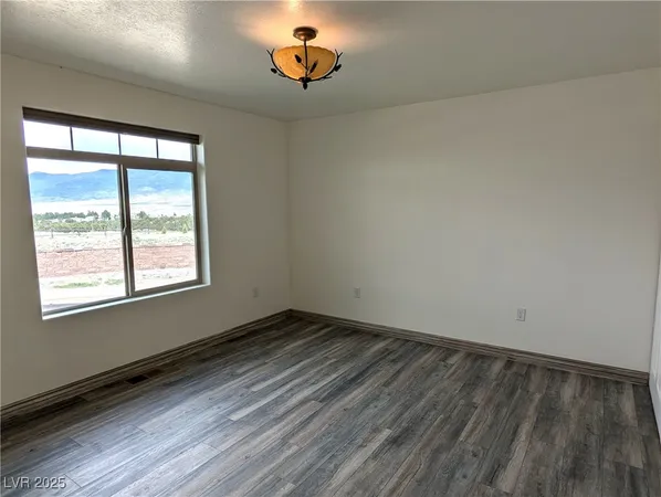 $727,400 | 2460 Mineral Drive, Ely, NV 89301