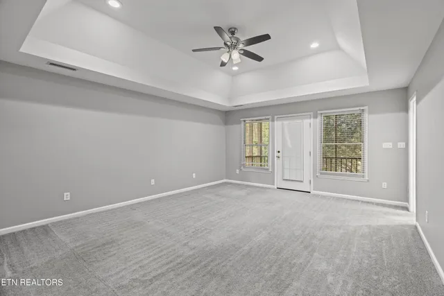 $899,999 | 1054 Colonial Drive, Morristown, TN 37814