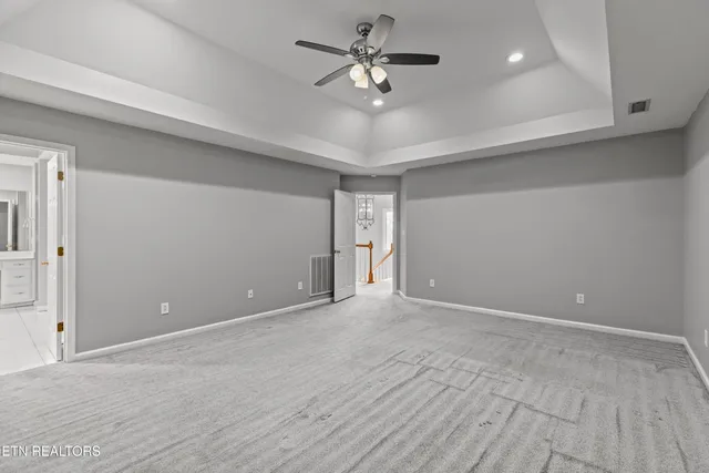 $899,999 | 1054 Colonial Drive, Morristown, TN 37814