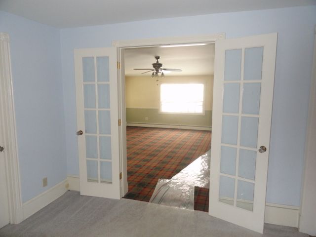 228 North Fremont Street Romeo, MI 48065 - Photo 3 of 18 31092222-2.JPG