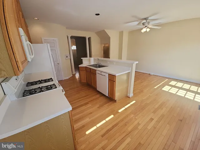 $3,250 | 6681 Debra Lu Way, Springfield, VA 22150