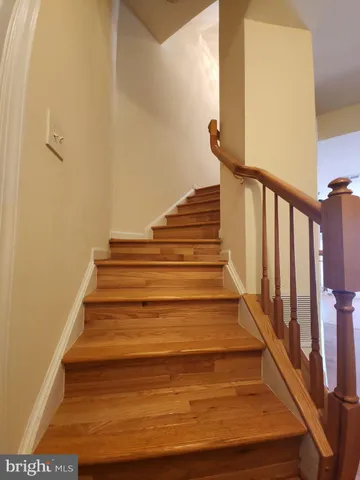 $3,250 | 6681 Debra Lu Way, Springfield, VA 22150