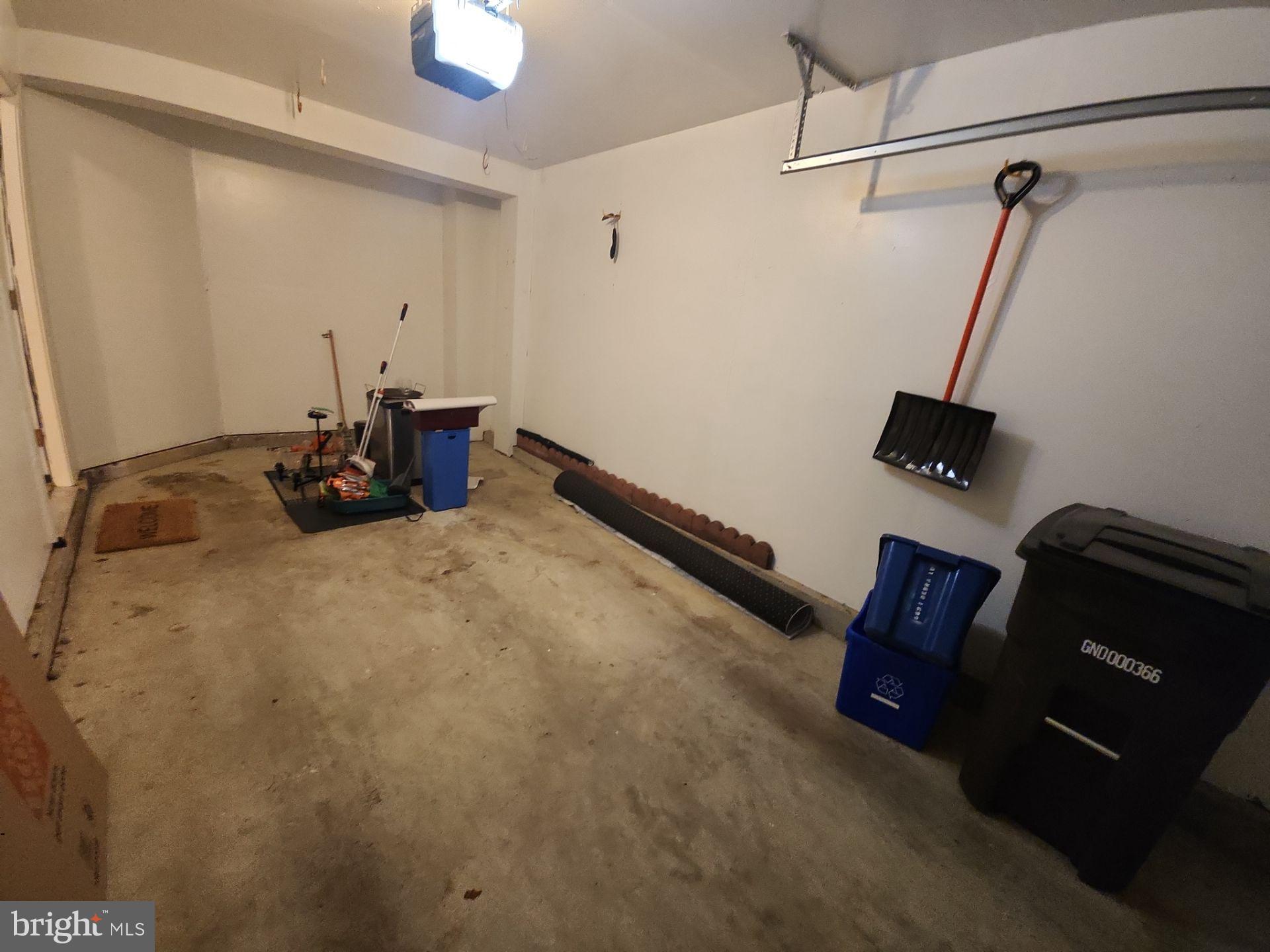 6681 Debra Lu Way Springfield, VA 22150 - Photo 30 of 57