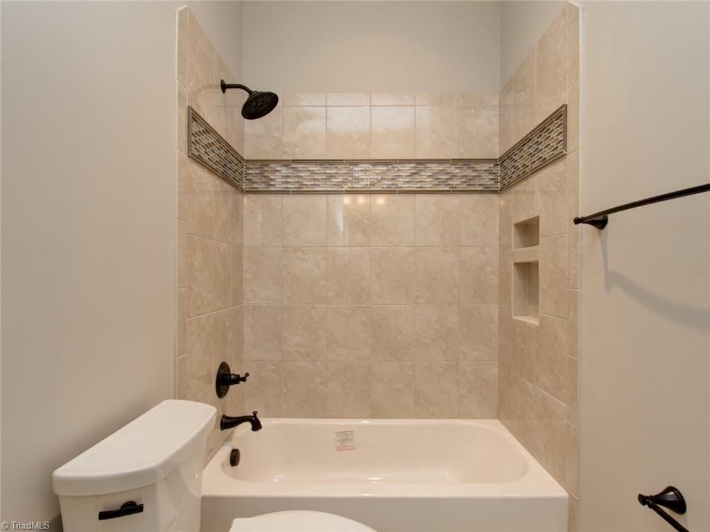 6637 Linville Ridge Drive Oak Ridge, NC 27310 - Photo 23 of 30