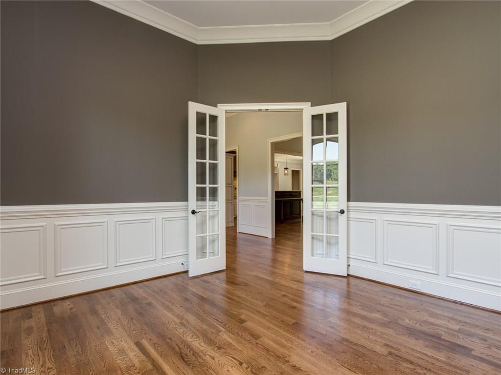 6637 Linville Ridge Drive Oak Ridge, NC 27310 - Photo 4 of 30