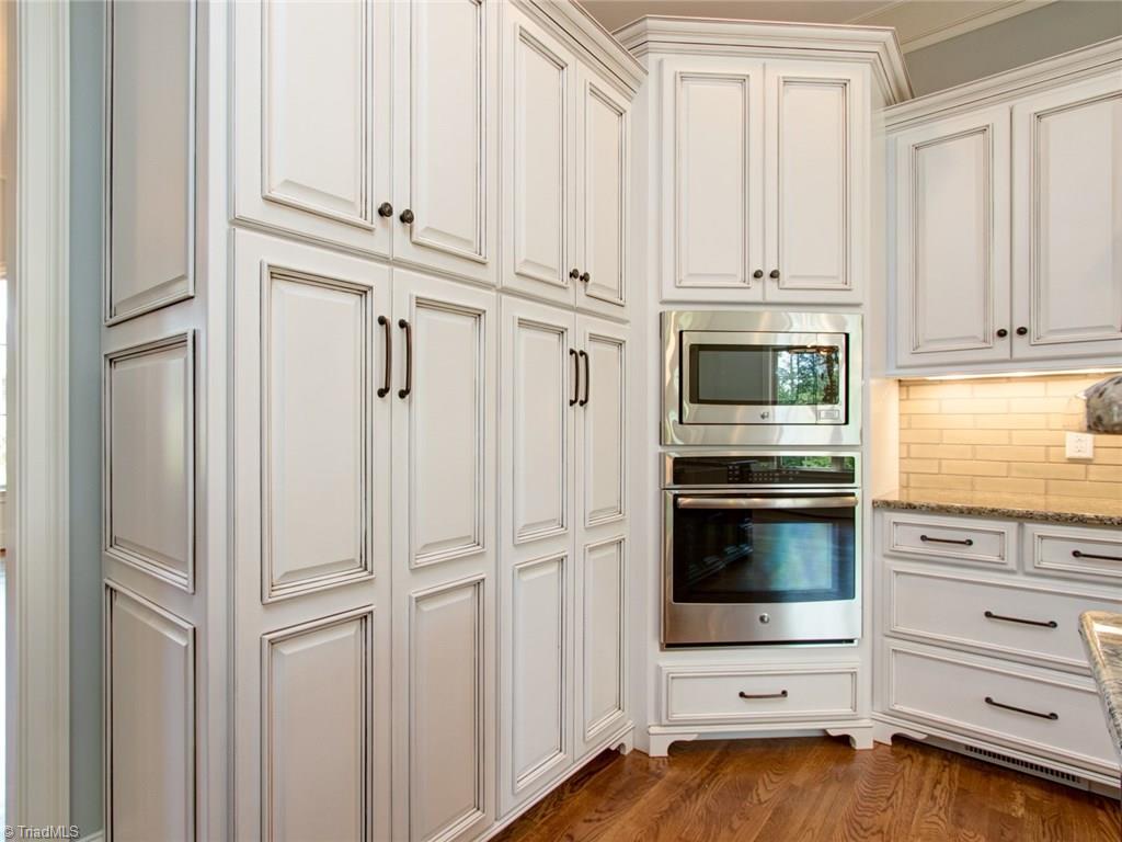 6637 Linville Ridge Drive Oak Ridge, NC 27310 - Photo 10 of 30