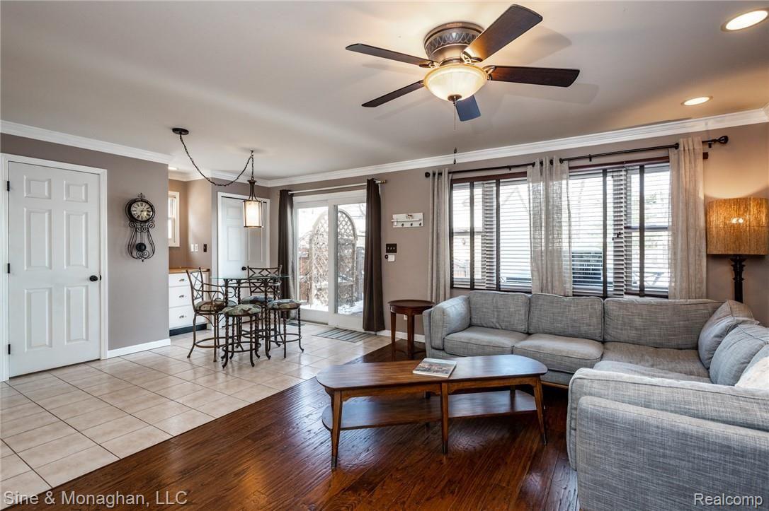 1242 Hampton Road Grosse Pointe, MI 48236 - Photo 15 of 50 1242 Hampton Small011.jpg
