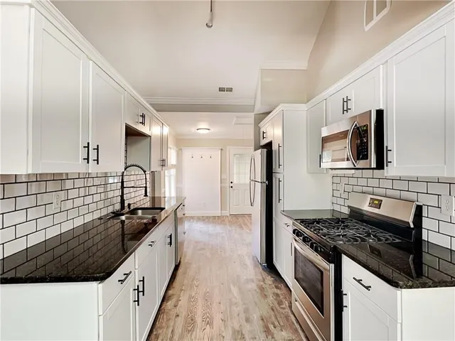 $1,865 | 365 Widewater Drive, Newnan, GA 30265