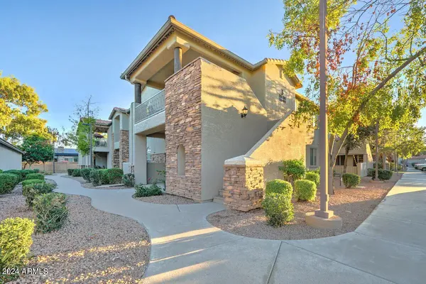 $3,500 | 2155 North Grace Boulevard, Unit 210, Chandler, AZ 85225