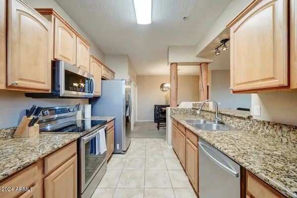 $3,500 | 2155 North Grace Boulevard, Unit 210, Chandler, AZ 85225