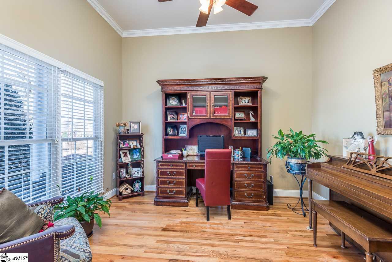 377 Old South Road Duncan, SC 29334 - Photo 5 of 29 Gallery Image 5