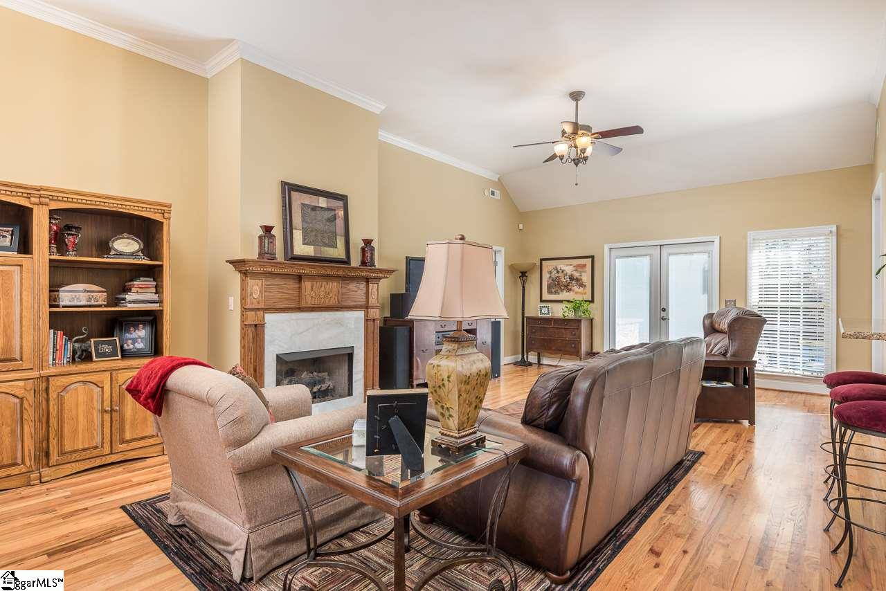377 Old South Road Duncan, SC 29334 - Photo 6 of 29 Gallery Image 6