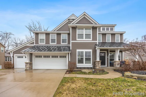 $599,000 | 3099 Lowingwood Court, Jenison, MI 49428