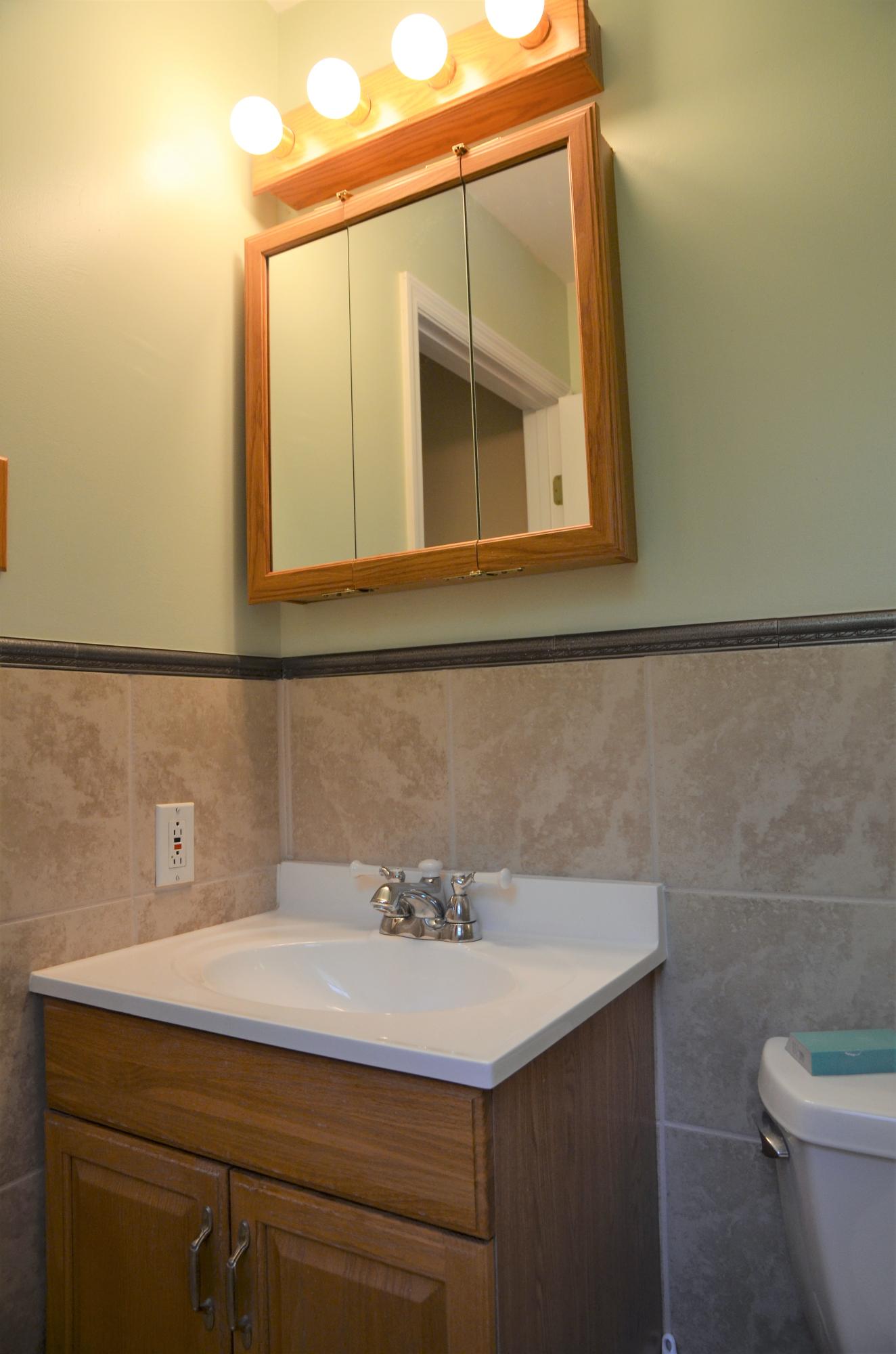923 Parrish Road Knoxville, TN 37923 - Photo 13 of 30 Master Bathroom