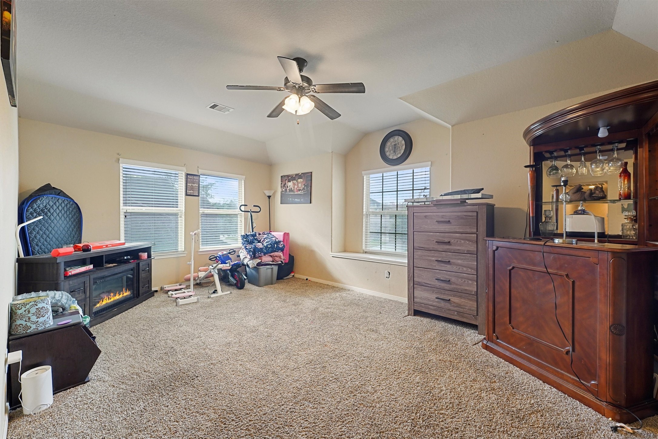 111 Quail Meadow Drive Conroe, TX 77384 - Photo 4 of 15