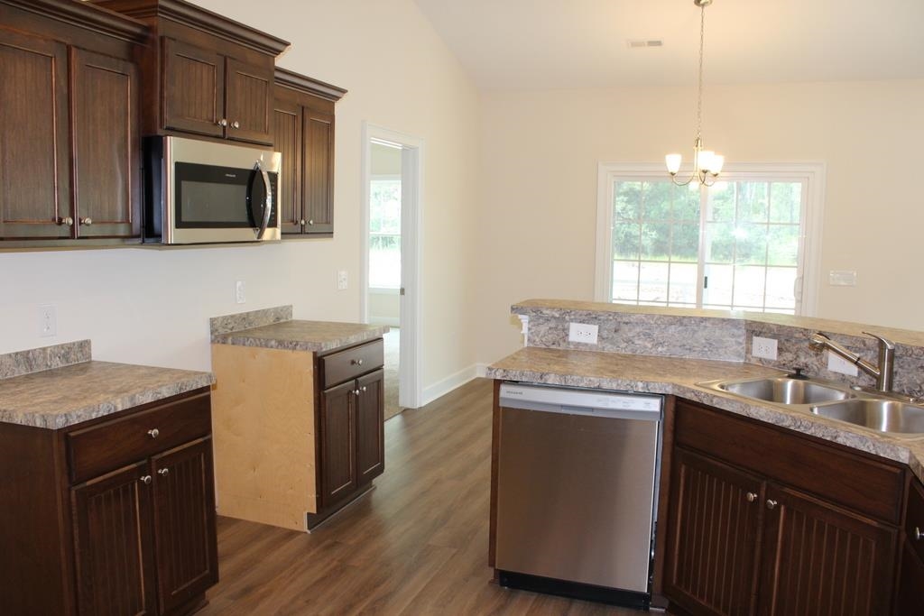 225 Perrin Road Loris, SC 29569 - Photo 9 of 32 Gallery Image 9