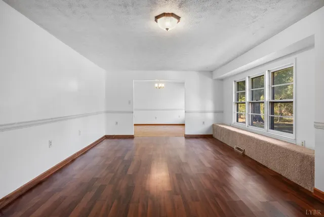 $382,000 | 687 Hixburg Road, Pamplin, VA 23958