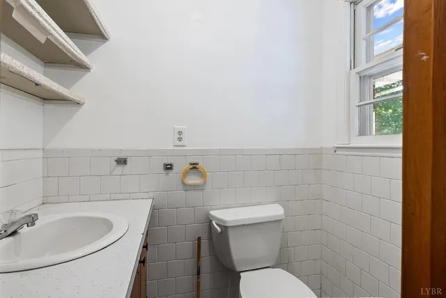 $382,000 | 687 Hixburg Road, Pamplin, VA 23958