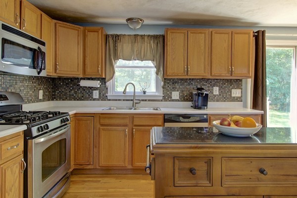 28 Butler Road Mendon, MA 01756 - Photo 15 of 30 Gallery Image 15