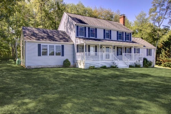 28 Butler Road Mendon, MA 01756 - Photo 2 of 30 Gallery Image 2