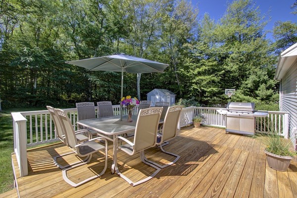28 Butler Road Mendon, MA 01756 - Photo 3 of 30 Gallery Image 3