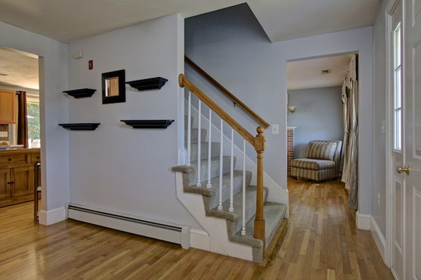 28 Butler Road Mendon, MA 01756 - Photo 6 of 30 Gallery Image 6