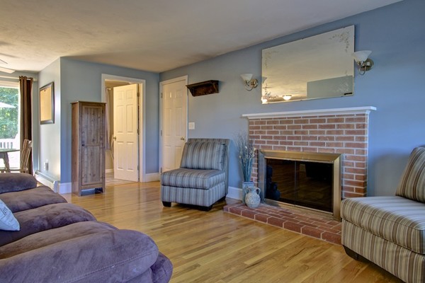 28 Butler Road Mendon, MA 01756 - Photo 7 of 30 Gallery Image 7