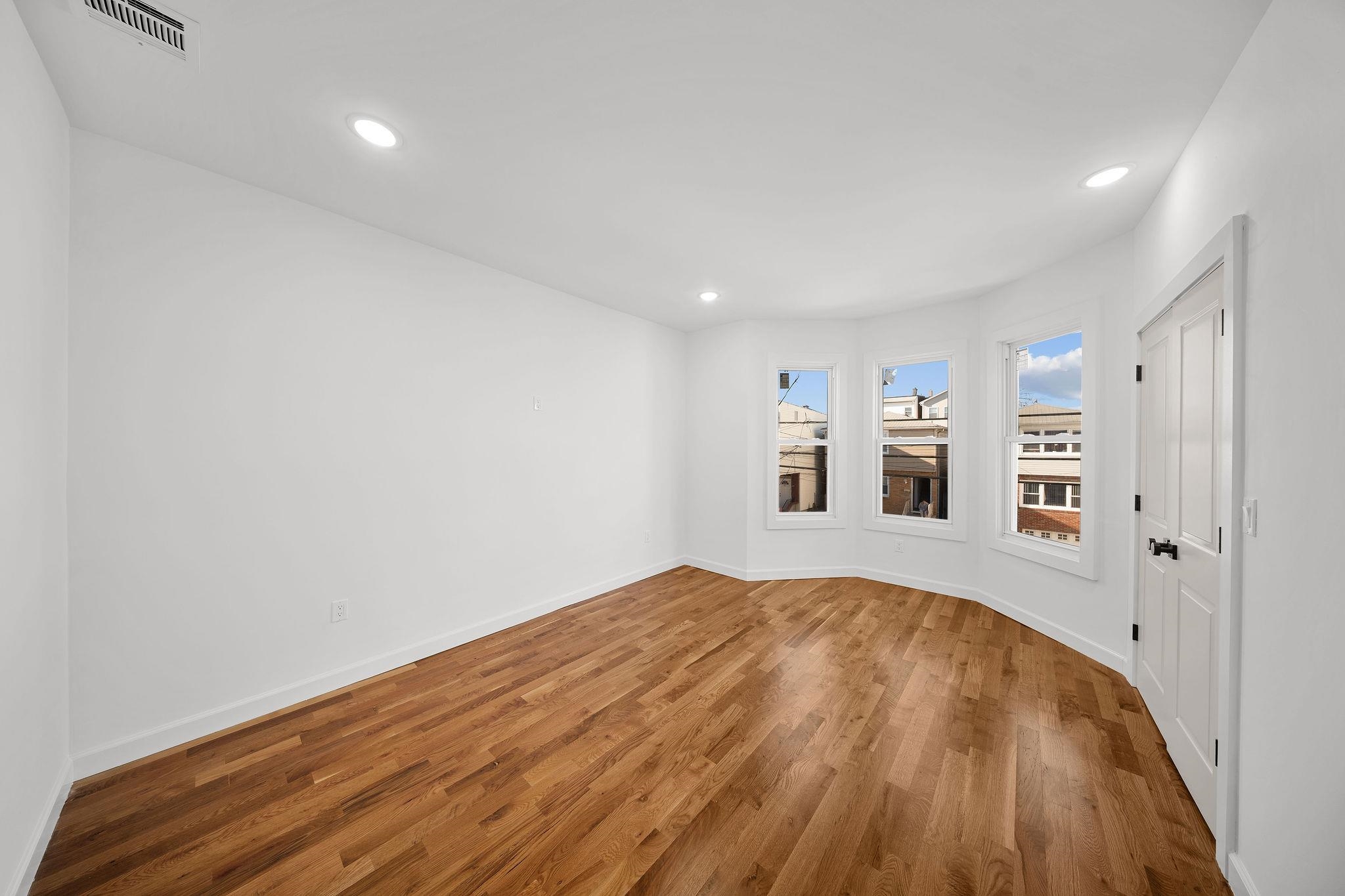 319 William Street, Unit 2 Harrison, NJ 07029 - Photo 6 of 20