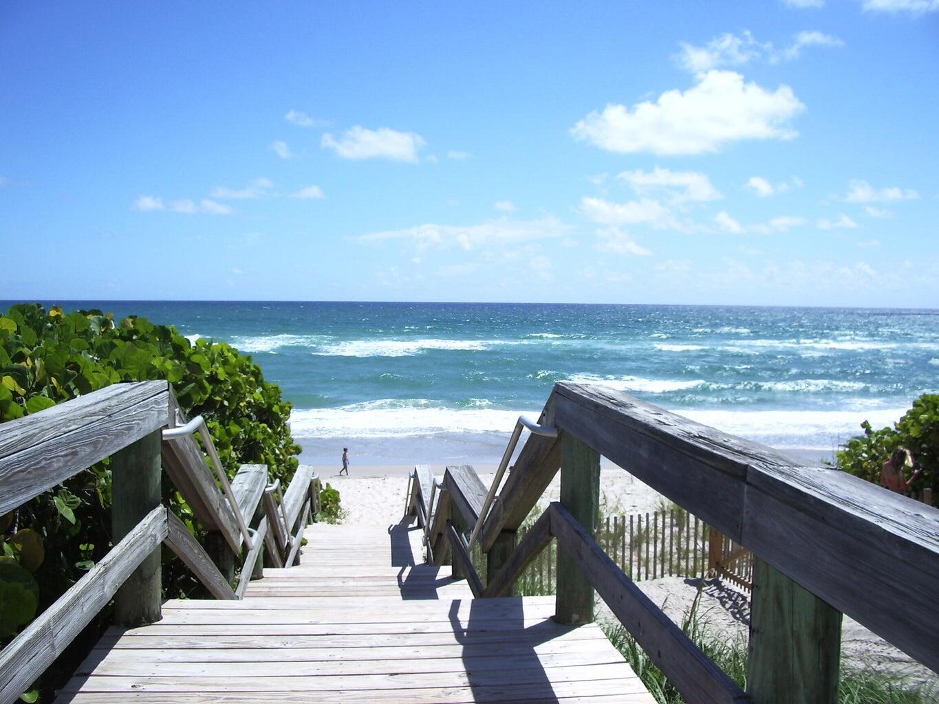 1420 Ocean Way Drive, Unit 32C Jupiter, FL 33477 - Photo 25 of 25 a view of ocean from a balcony