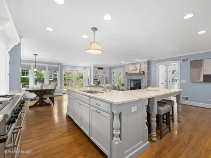 $1,425,000 | 30 Waverly Avenue, Clarendon Hills, IL 60514