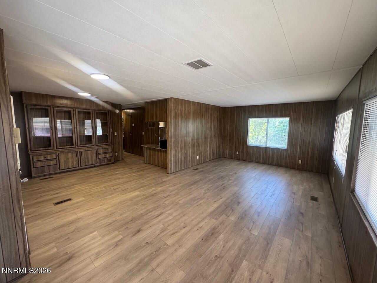 375 Randon Court Fernley, NV 89408 - Photo 5 of 17 6