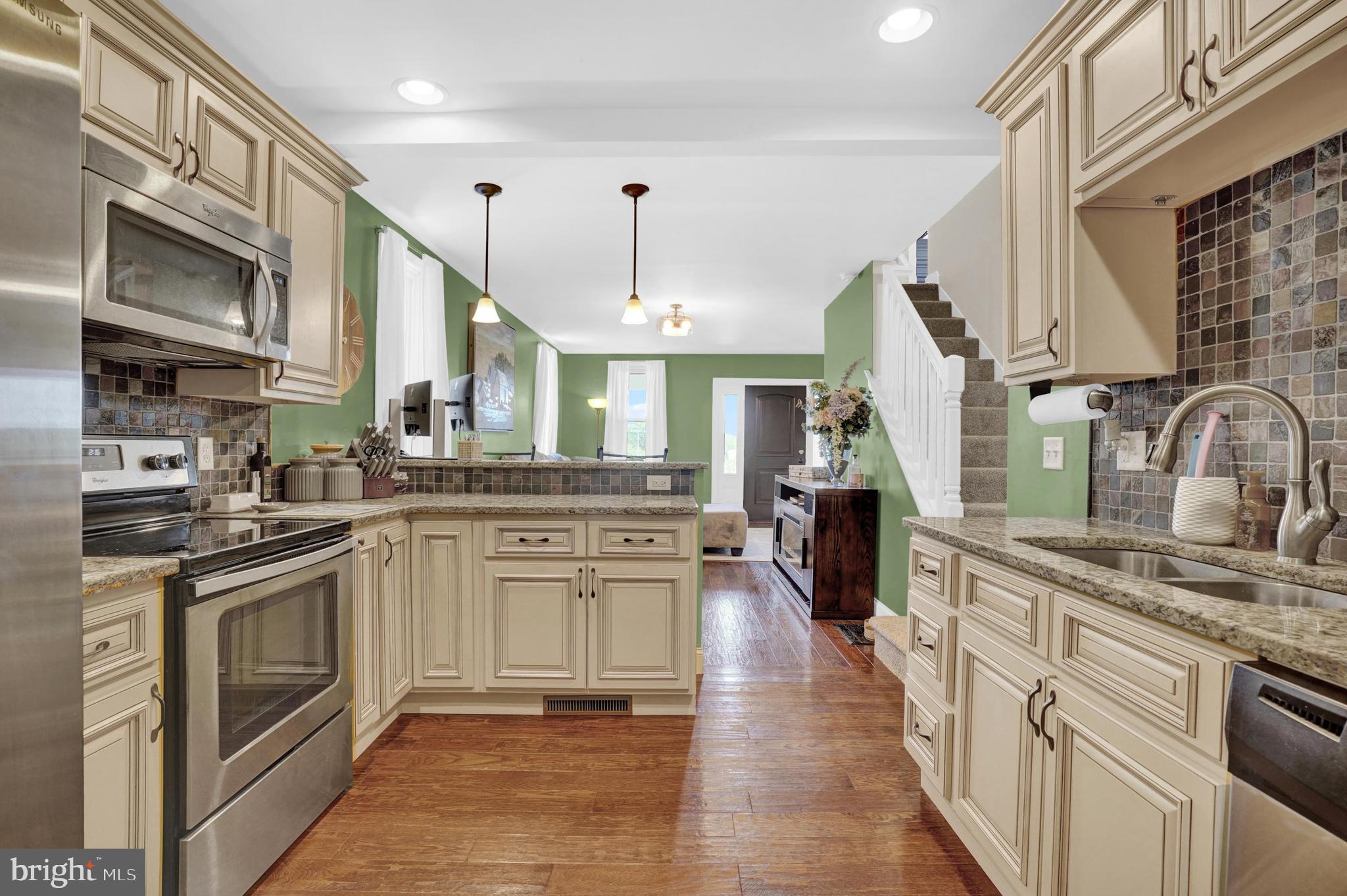 1297 Newport Road Manheim, PA 17545 - Photo 8 of 24 Kitchen