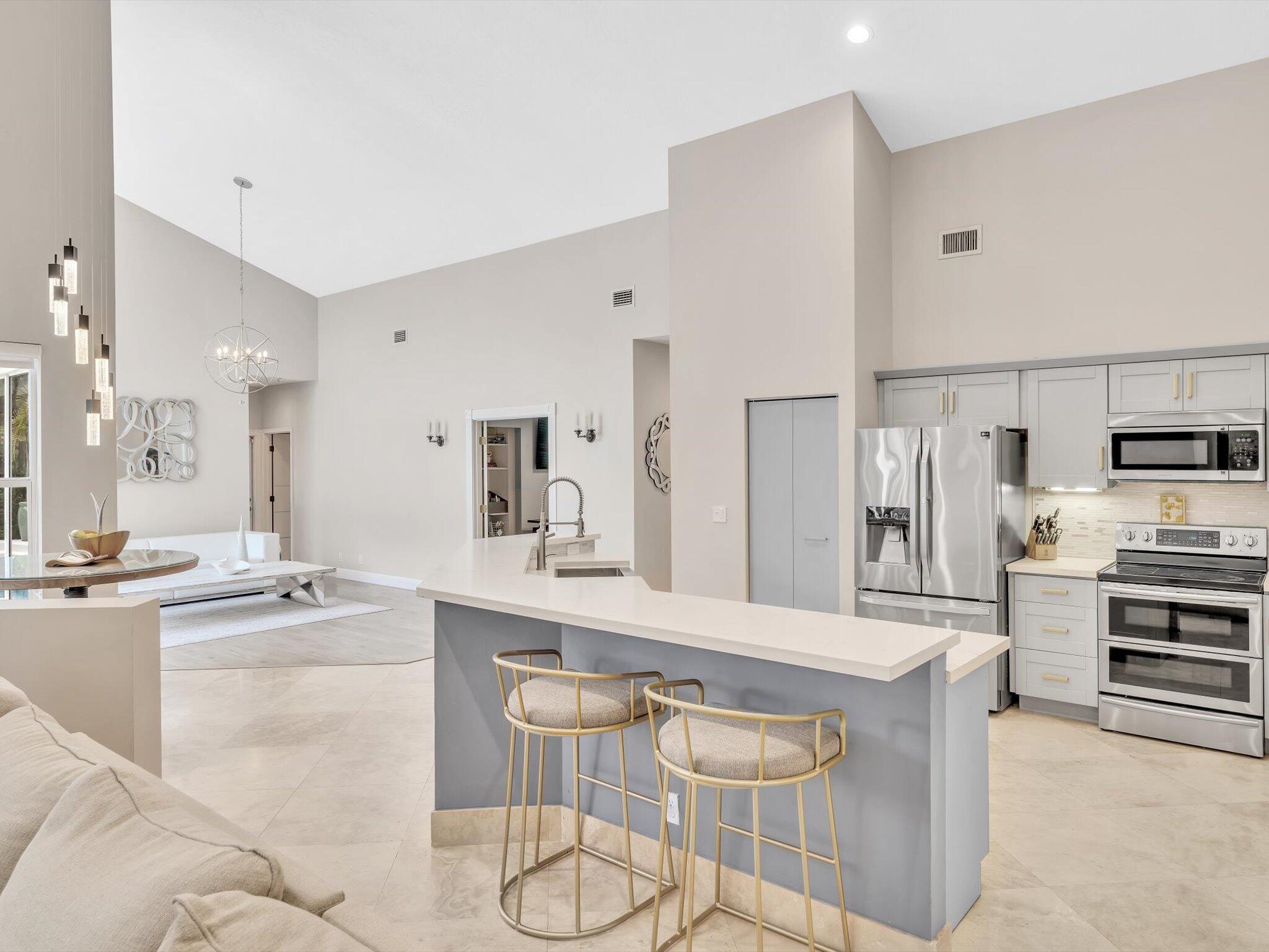 3924 Northwest 25th Way Boca Raton, FL 33434 - Photo 27 of 80 26-DSC00126
