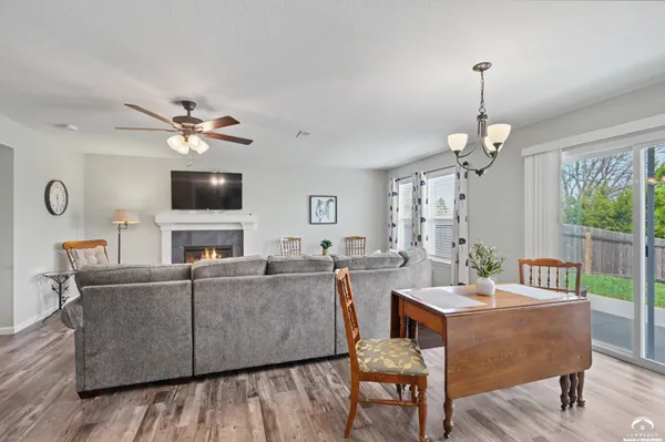 $305,000 | 1741 Elderberry Lane, Ottawa, KS 66067