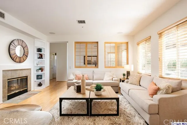 $4,800 | 10040 West Meritage Court, Sun Valley, CA 91352