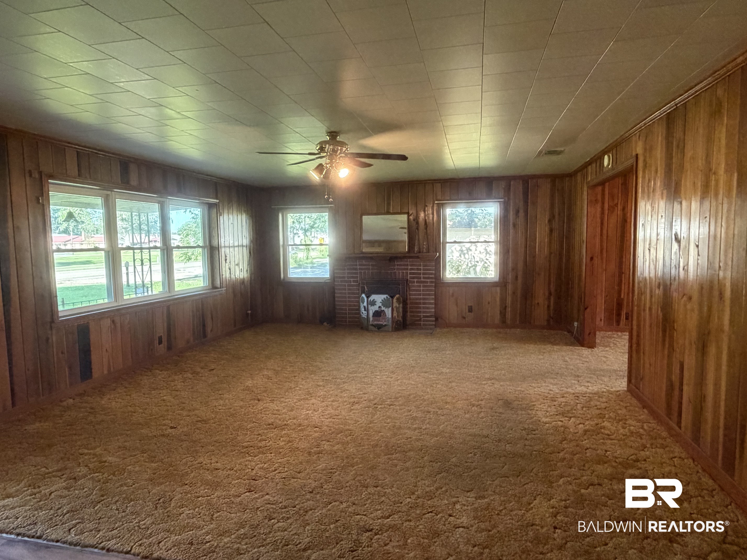 1450 McCullough Road Atmore, AL 36502 - Photo 3 of 29 Living Room