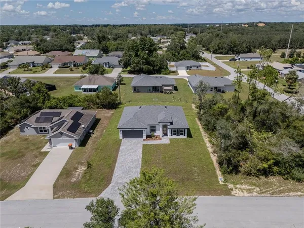 $1,950 | 14245 Southwest 28th Court, Ocala, FL 34473