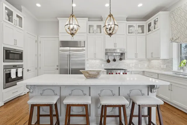 $769,900 | 259 Green Boulevard, Shenandoah, TX 77384