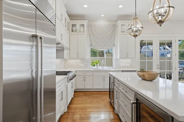 $769,900 | 259 Green Boulevard, Shenandoah, TX 77384