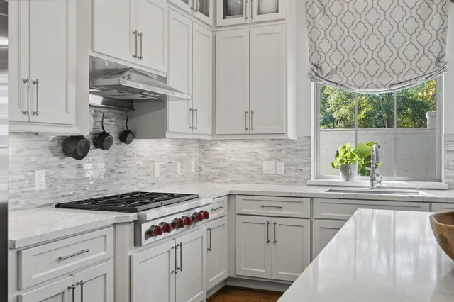 $769,900 | 259 Green Boulevard, Shenandoah, TX 77384