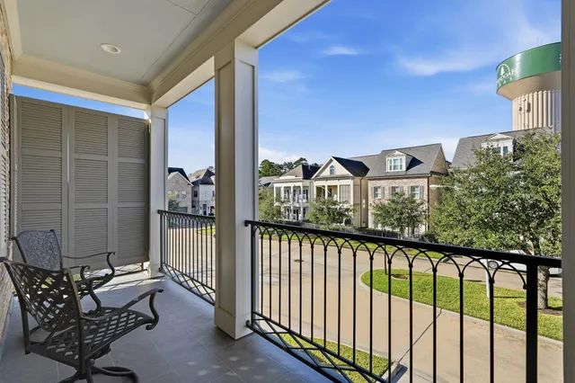 $769,900 | 259 Green Boulevard, Shenandoah, TX 77384