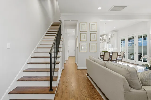 $769,900 | 259 Green Boulevard, Shenandoah, TX 77384