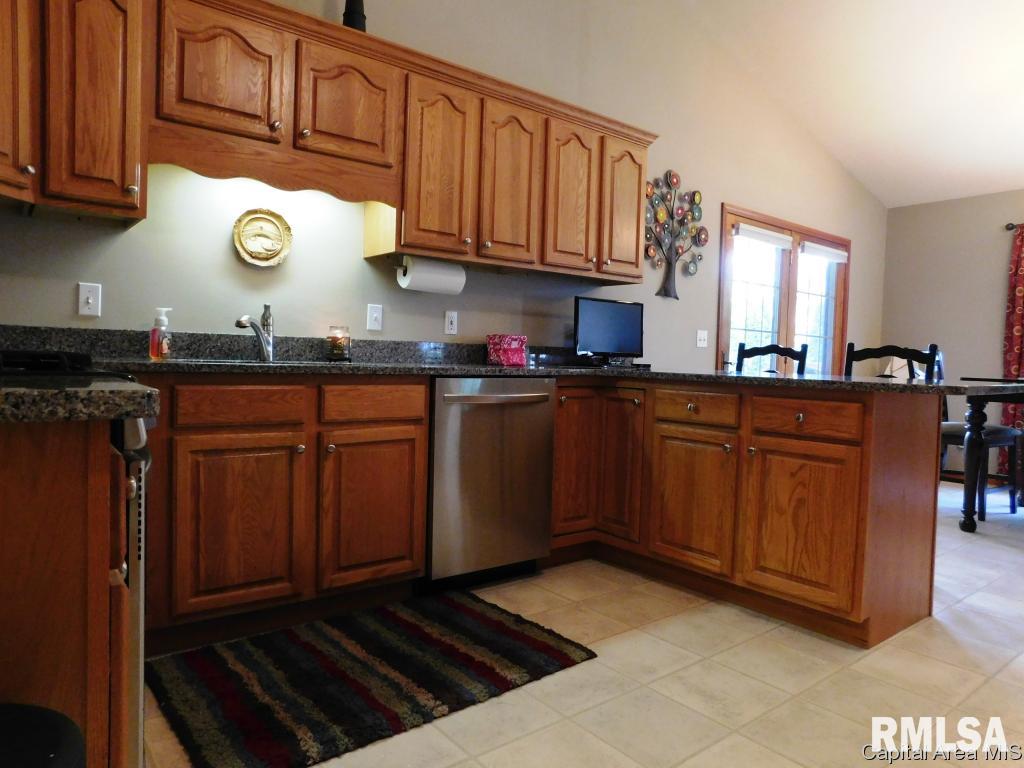 6805 Ninebark Drive Springfield, IL 62712 - Photo 14 of 33 Gallery Image 14
