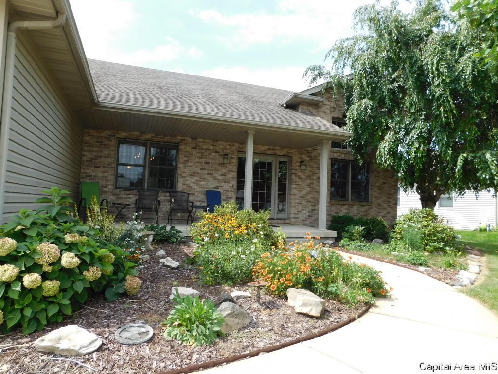 6805 Ninebark Drive Springfield, IL 62712 - Photo 2 of 33 Gallery Image 2