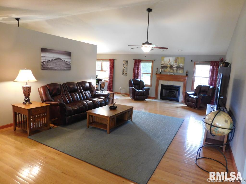 6805 Ninebark Drive Springfield, IL 62712 - Photo 6 of 33 Gallery Image 6