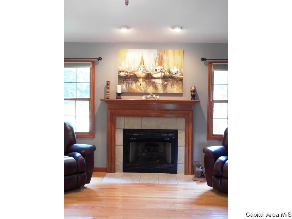 6805 Ninebark Drive Springfield, IL 62712 - Photo 8 of 33 Gallery Image 8